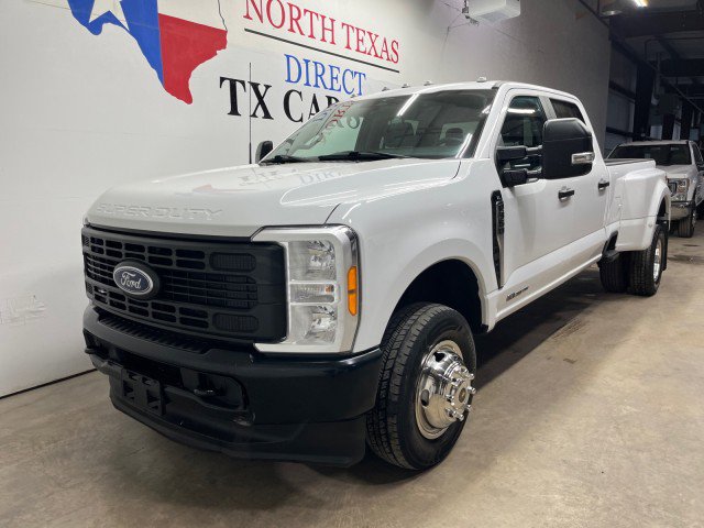 Used 2023 Ford F350 XL AWD/4WD image 1