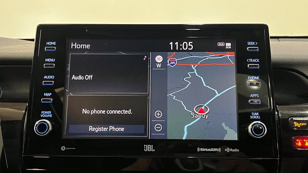 Used 2022 Toyota Camry XLE w/ Navigation Upgrade Package FWD image 20