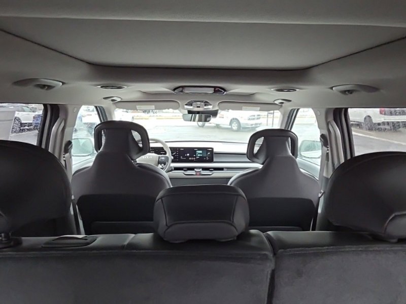 New 2026 Kia EV9 Wind image 11