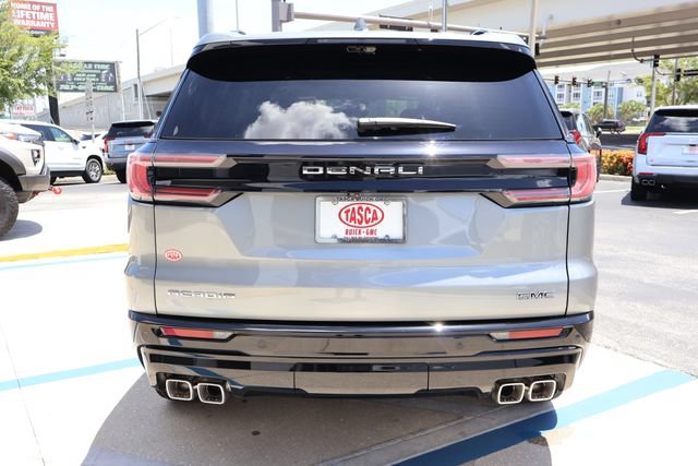 New 2026 GMC Acadia Denali Ultimate FWD image 6