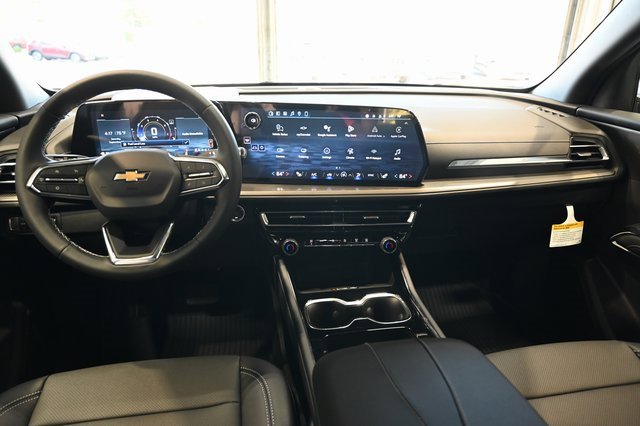 New 2026 Chevrolet Traverse LT w/ Driver Confidence Package image 13