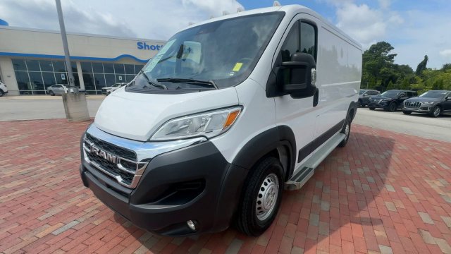 Used 2025 RAM ProMaster 2500 w/ U-Haul Equipment Group FWD image 6