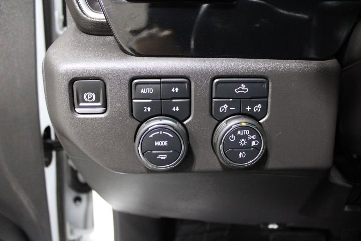 Used 2024 Chevrolet Silverado 1500 LT Trail Boss w/ Protection Package image 42