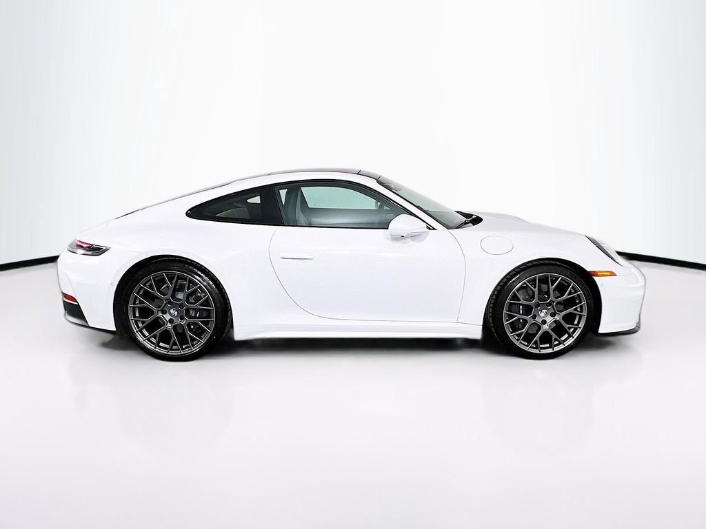 Certified 2025 Porsche 911 Carrera image 8