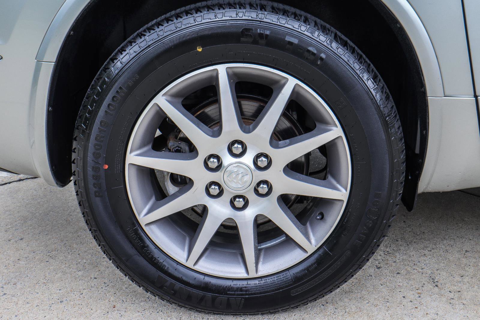 Used 2015 Buick Enclave Leather AWD/4WD image 21