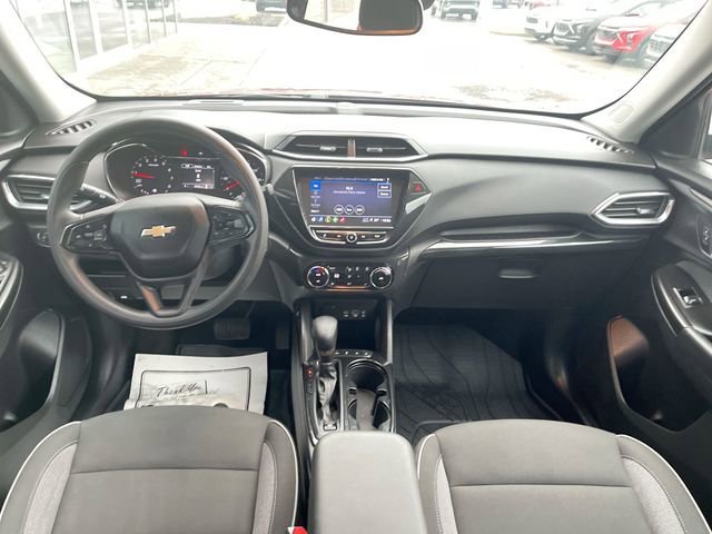 Used 2023 Chevrolet TrailBlazer LT w/ Convenience Package image 19