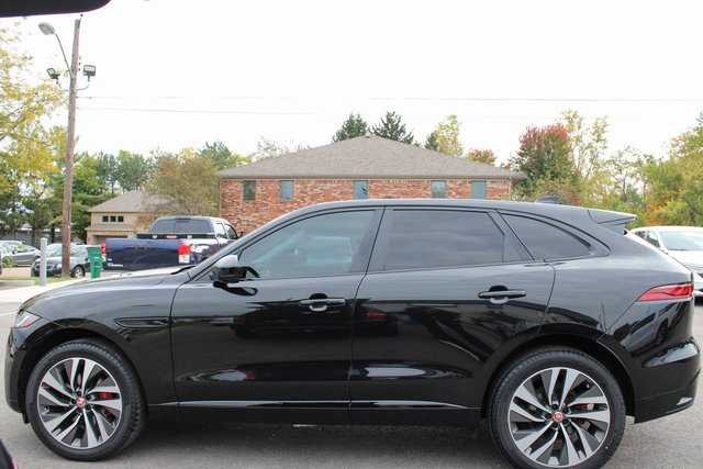Used 2022 Jaguar F-PACE S image 5
