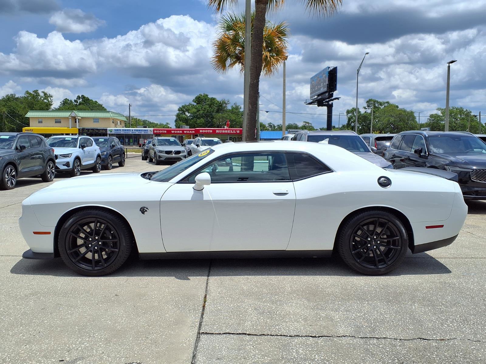 Used 2023 Dodge Challenger SRT Hellcat RWD image 4