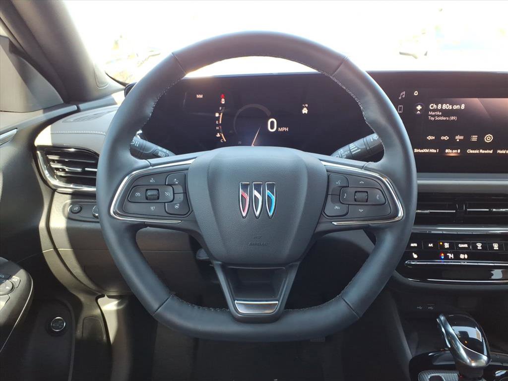 Certified 2025 Buick Envista Avenir image 17