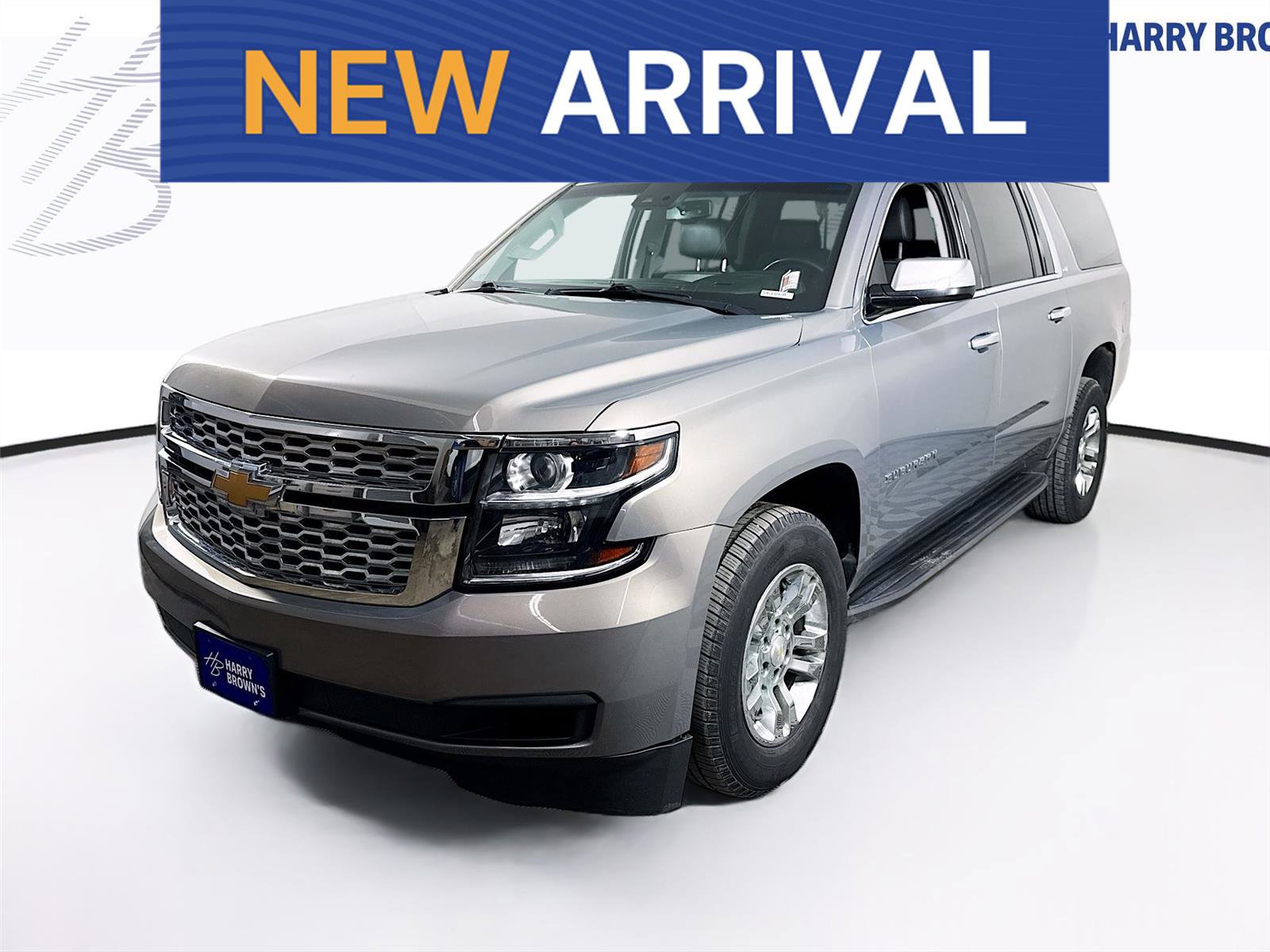 Used 2018 Chevrolet Suburban LT image 1