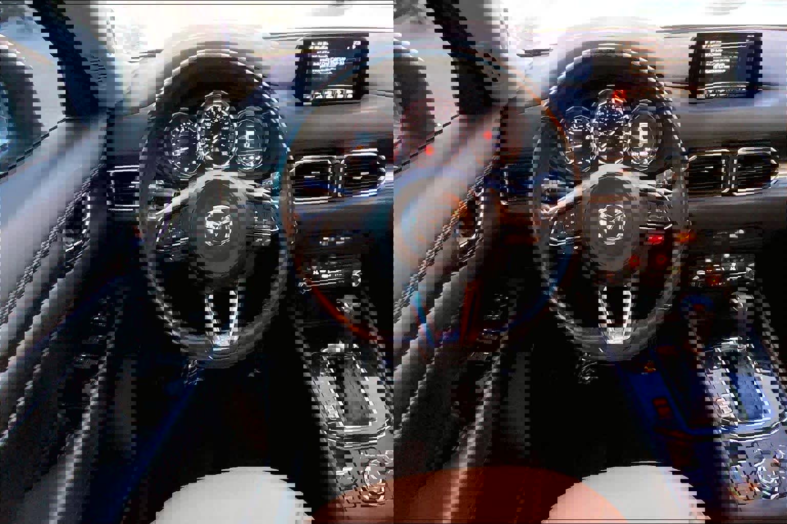 Used 2019 MAZDA CX-5 Touring image 6