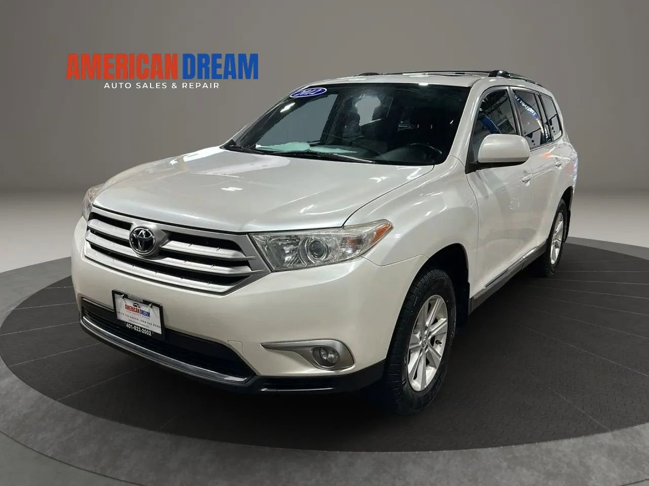 Used 2012 Toyota Highlander SE w/ Tow Pkg