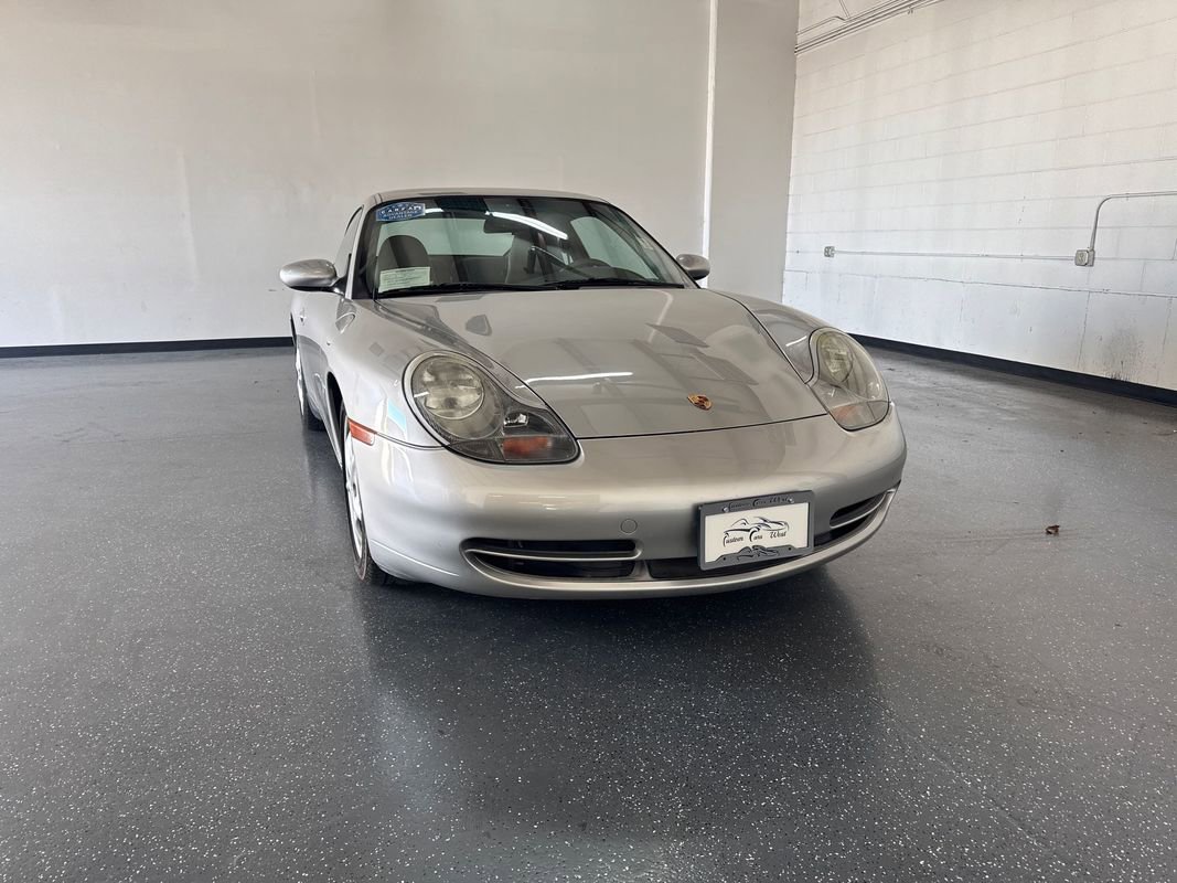 Used 2001 Porsche 911 Carrera image 1