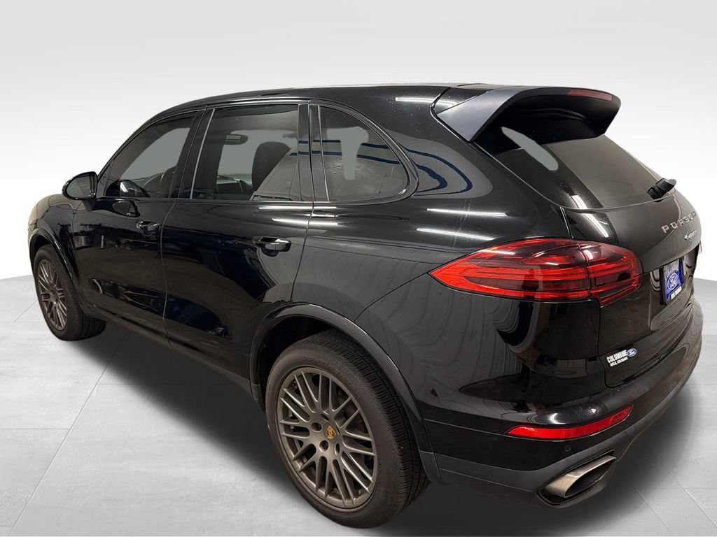 Used 2018 Porsche Cayenne Platinum Edition AWD/4WD image 2