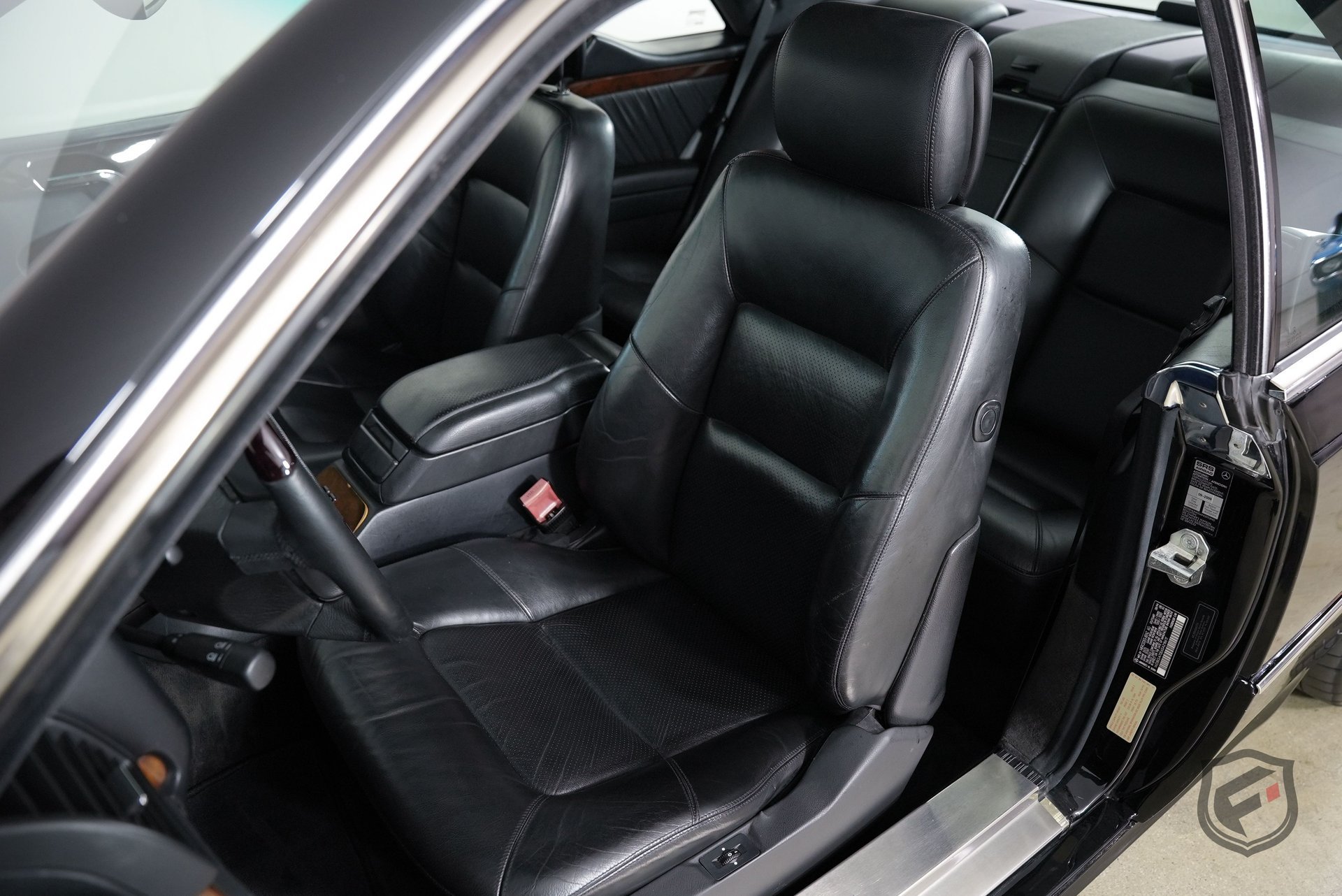 Used 1995 Mercedes-Benz S 500 Coupe image 19