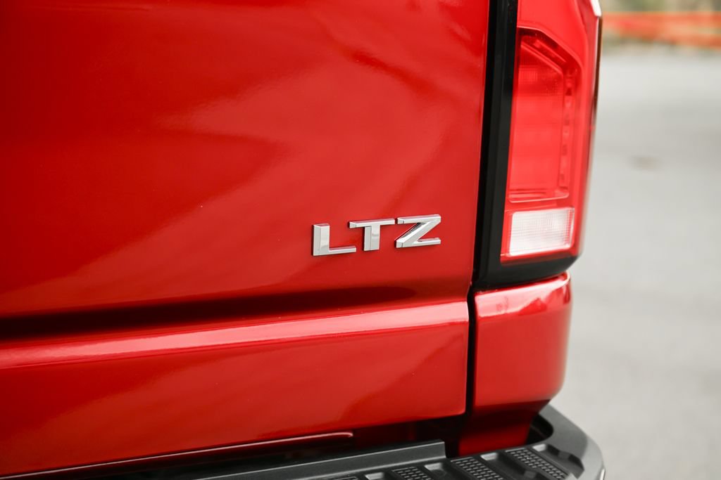 New 2026 Chevrolet Silverado 2500 LTZ w/ LTZ Convenience Package AWD/4WD image 15