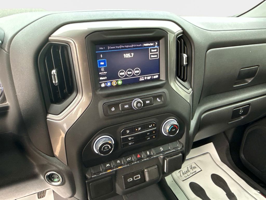 Used 2025 Chevrolet Silverado 1500 Custom Trail Boss w/ LPO, Dark Essentials Package AWD/4WD image 22