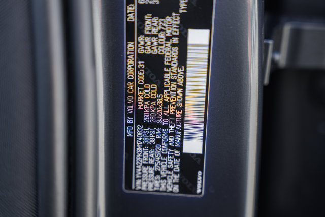 Used 2021 Volvo XC90 T6 Momentum w/ Climate Package AWD/4WD image 32