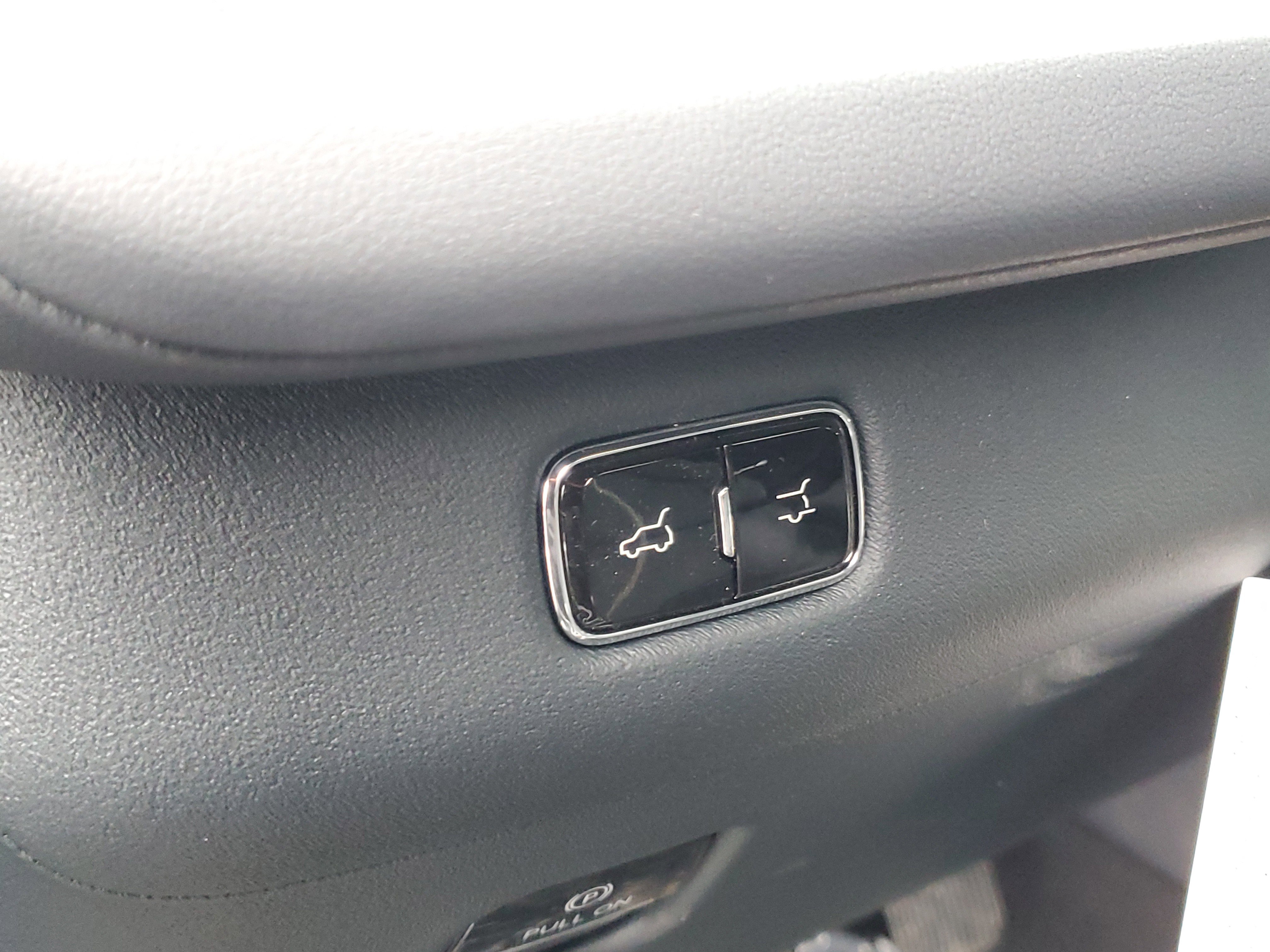 New 2025 Lincoln Navigator L Reserve w/ Jet Appearance Package image 15