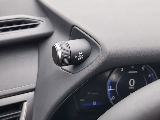 Certified 2021 Lexus UX 200 w/ Premium Package image 30