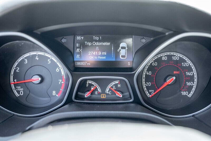 Used 2016 Ford Focus ST w/ Equipment Group 402A image 14
