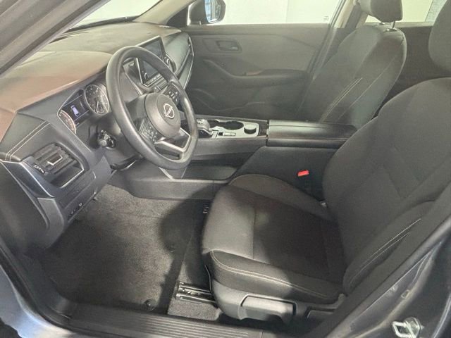 Used 2023 Nissan Rogue S image 12
