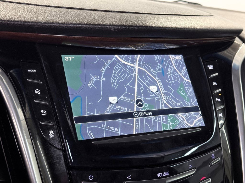 Used 2018 Cadillac Escalade Luxury image 30