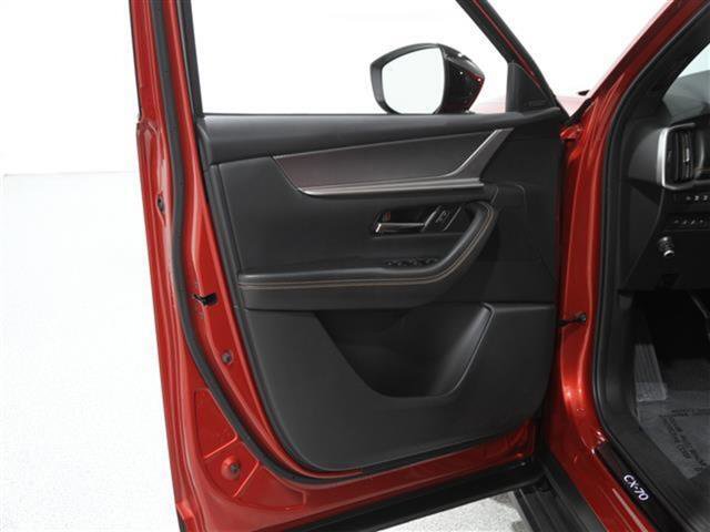 Certified 2025 MAZDA CX-70 3.3 Turbo S w/ Premium Package image 4