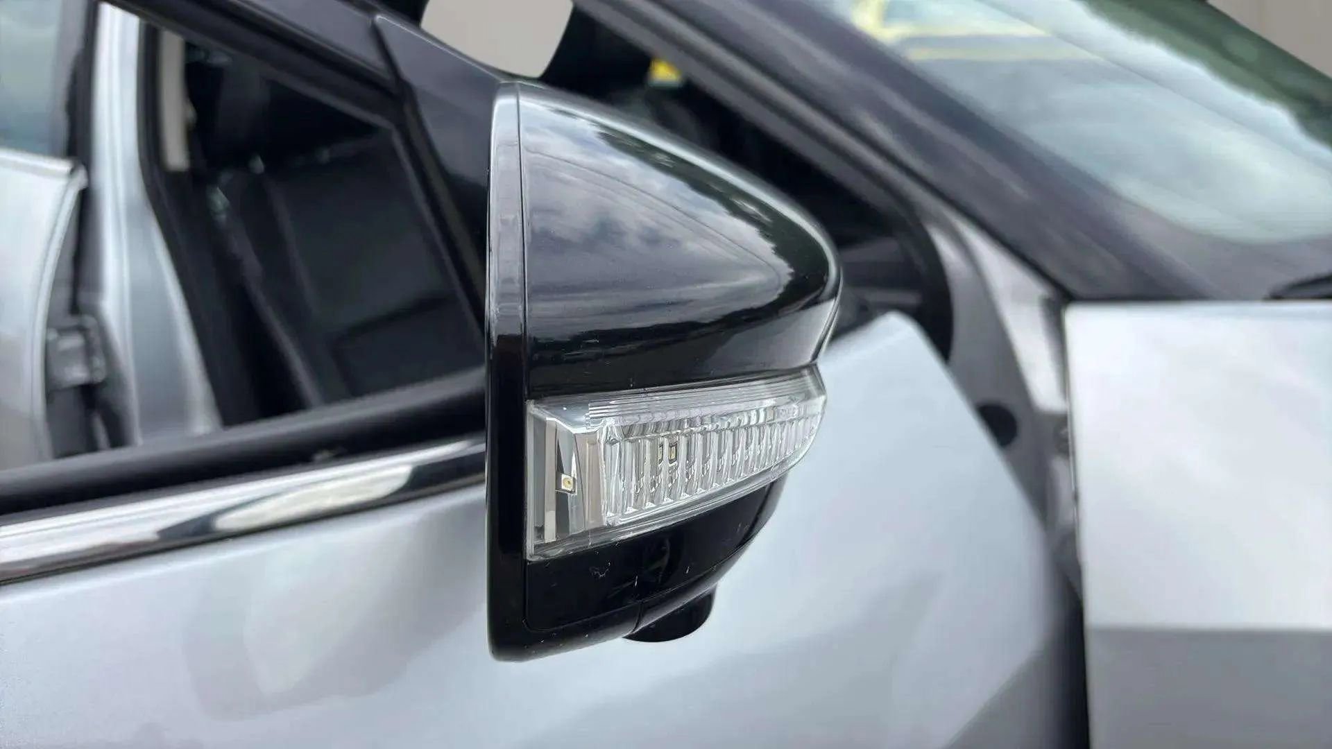 Used 2017 Nissan Maxima Platinum image 30