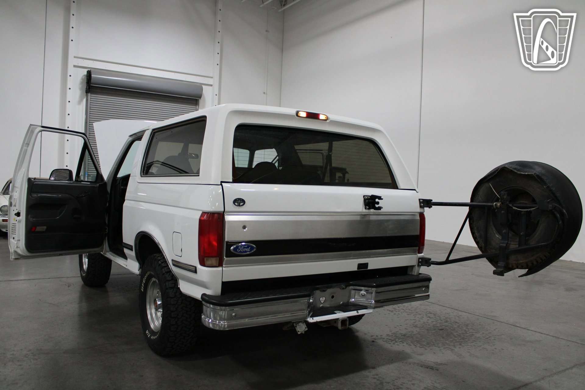 Used 1992 Ford Bronco XLT AWD/4WD image 37
