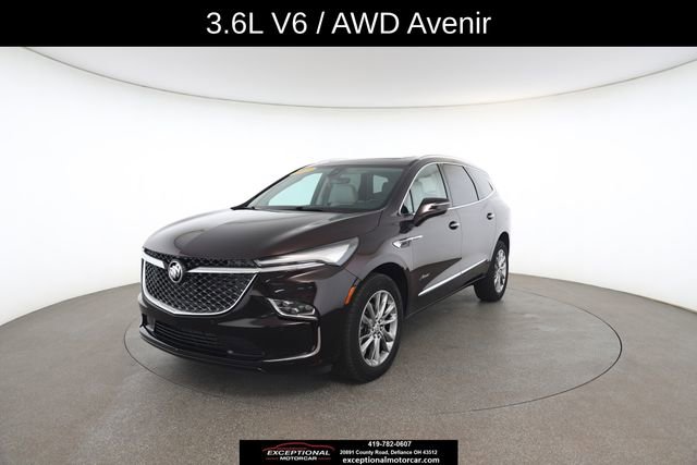 Used 2023 Buick Enclave Avenir w/ Avenir Technology Package image 2