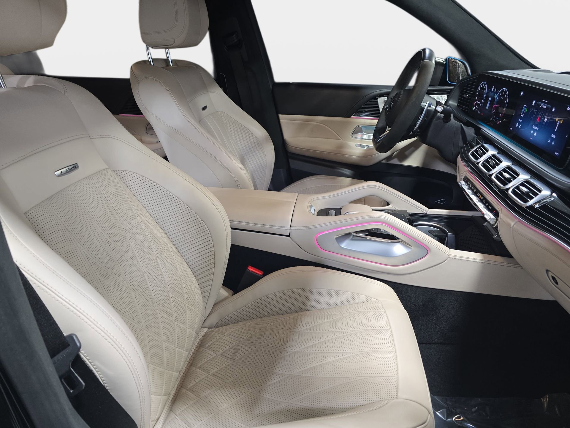 Used 2024 Mercedes-Benz GLS 63 AMG 4MATIC image 10