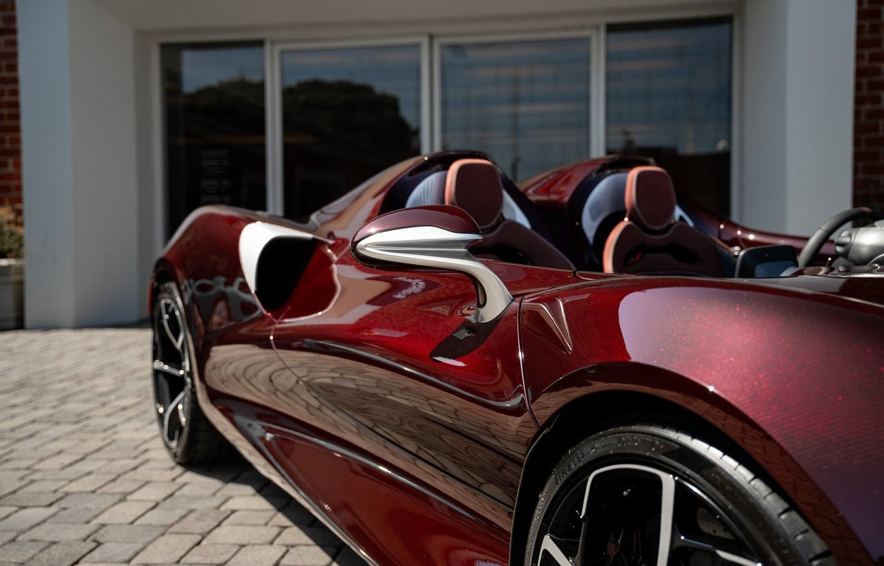 Used 2021 McLaren Elva RWD image 24
