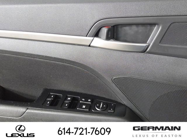 Used 2019 Hyundai Elantra SEL w/ Cargo Package image 29