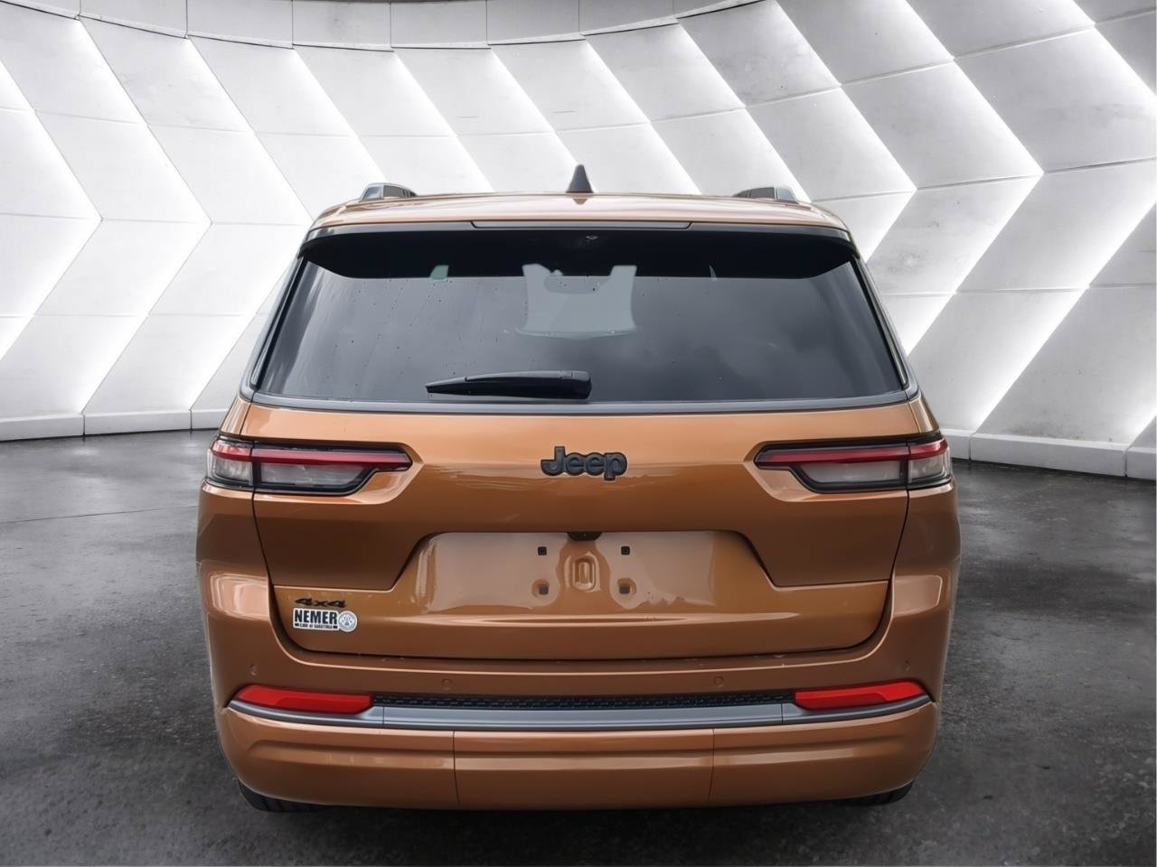 New 2026 Jeep Grand Cherokee L Limited AWD/4WD image 5