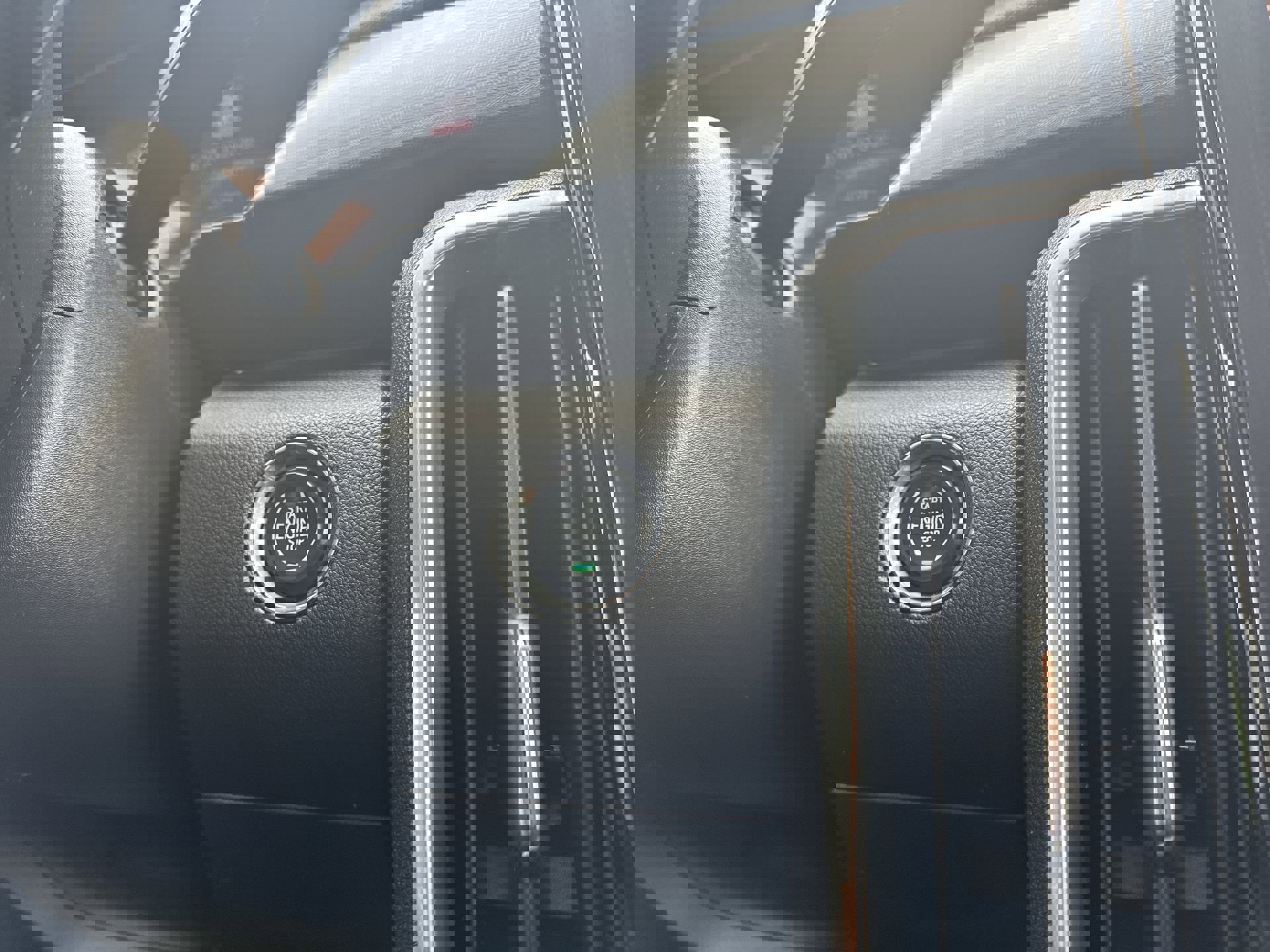 Certified 2025 GMC Acadia Elevation image 16