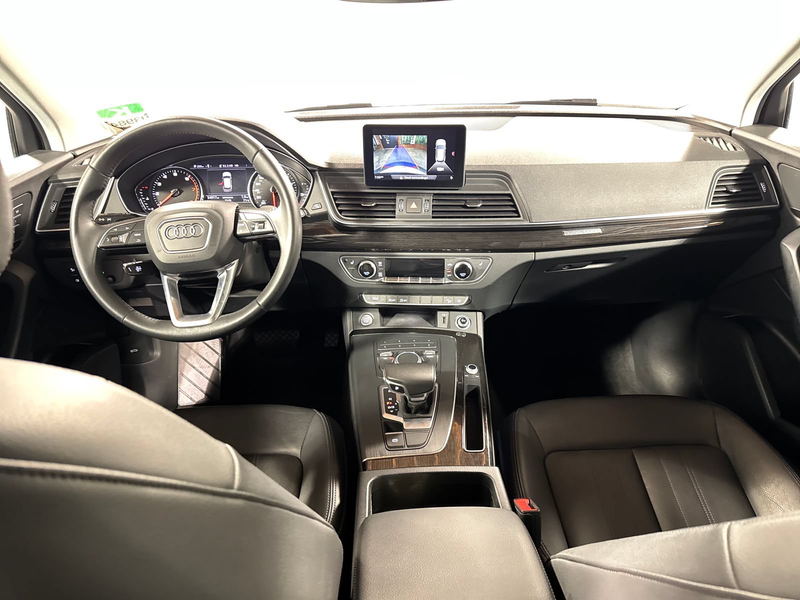 Used 2019 Audi Q5 2.0T Premium w/ Convenience Package AWD/4WD image 4