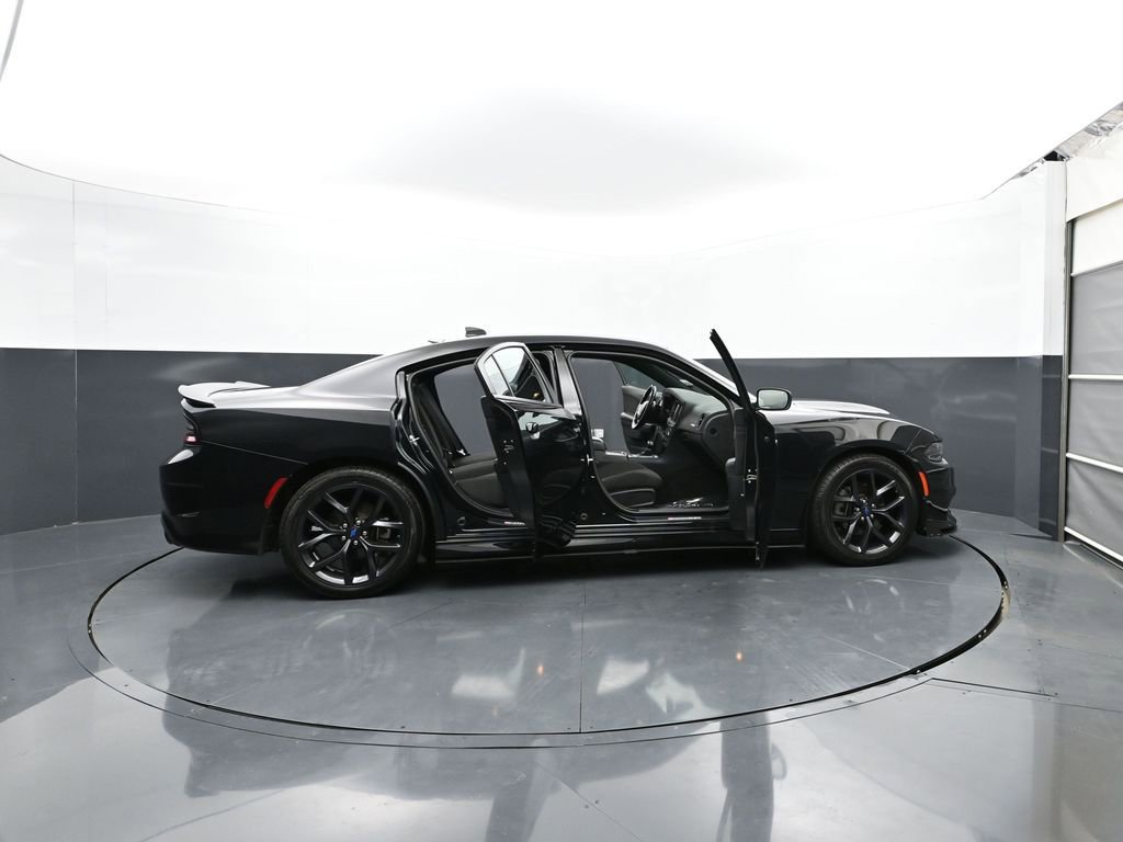 Used 2022 Dodge Charger R/T w/ Blacktop Package RWD image 34