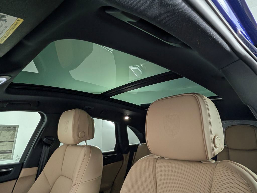 New 2026 Porsche Macan image 30