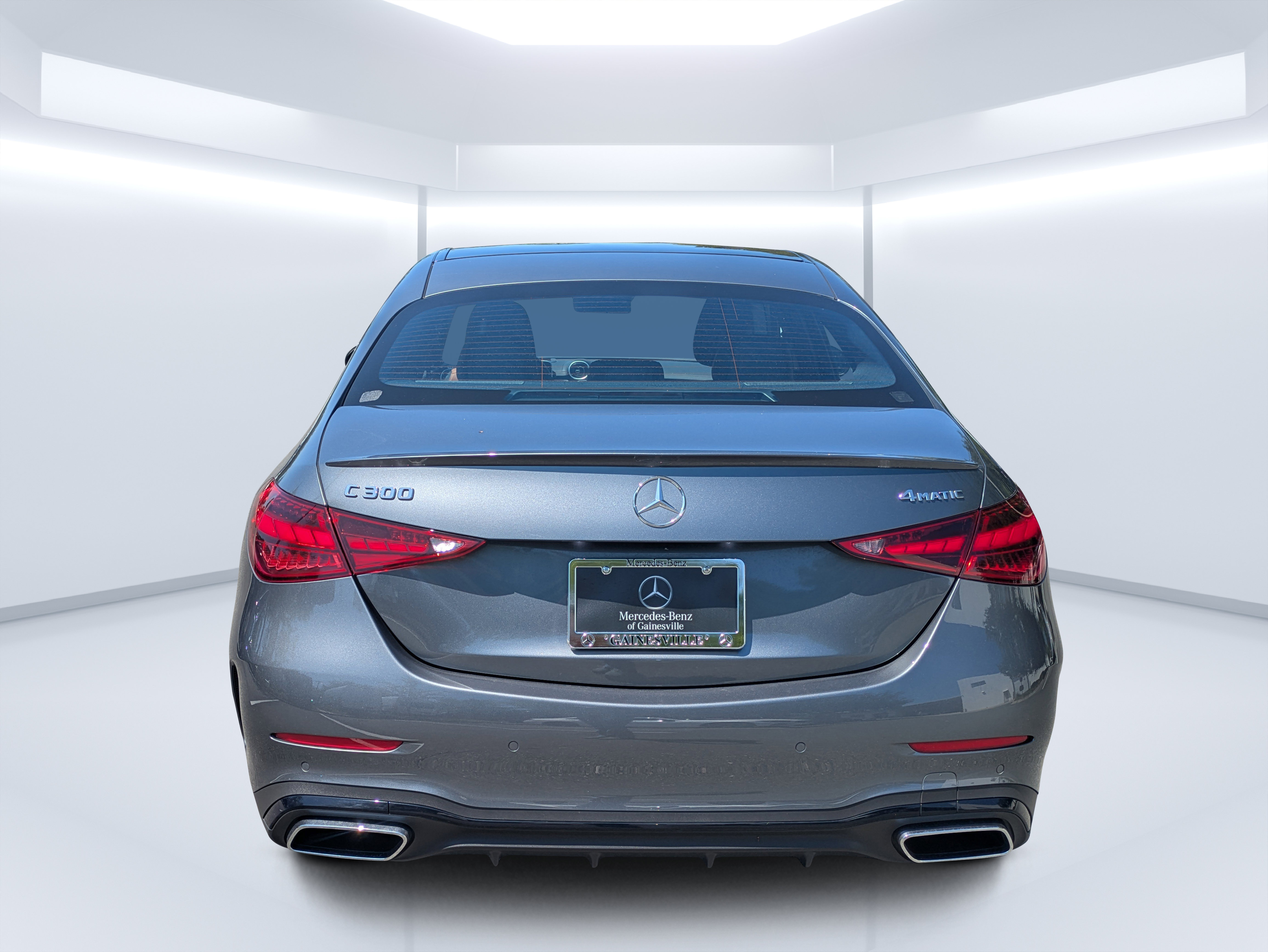Used 2024 Mercedes-Benz C 300 4MATIC Sedan image 4