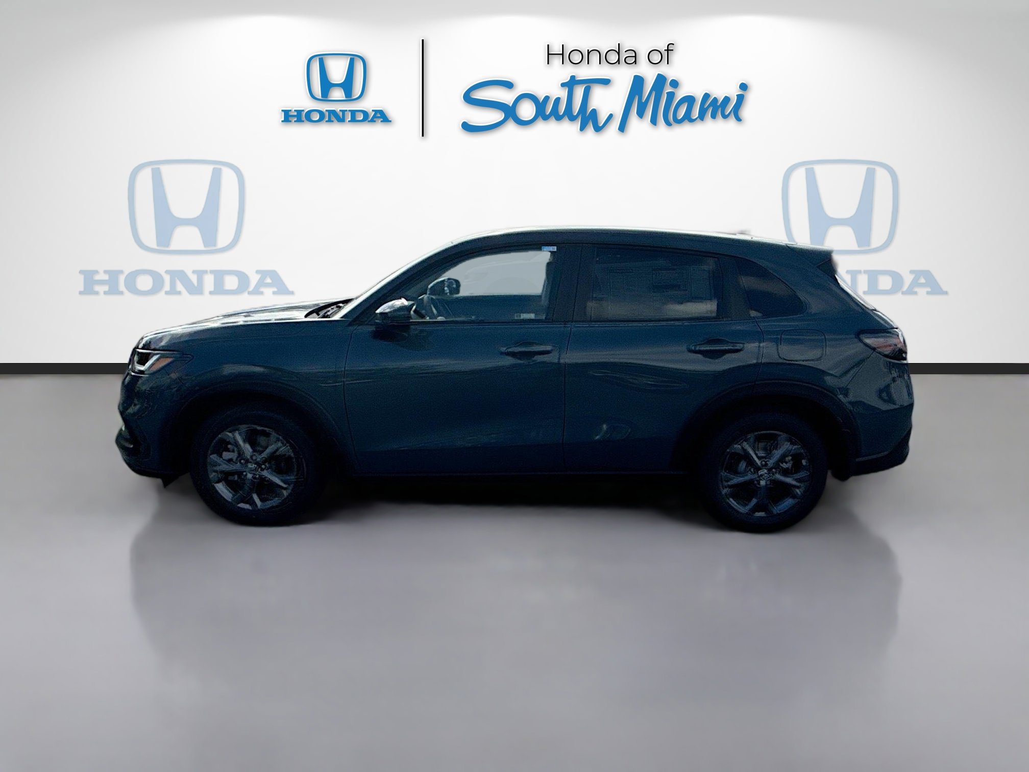 New 2026 Honda HR-V LX image 4