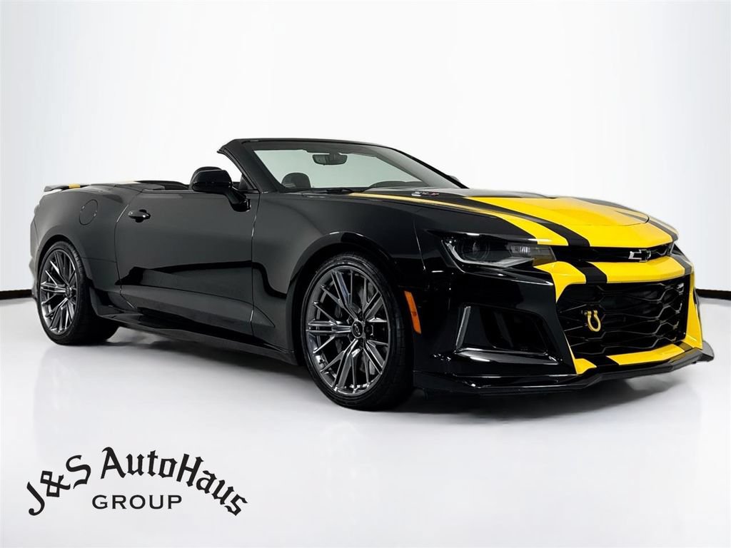 Used 2023 Chevrolet Camaro ZL1 RWD image 1