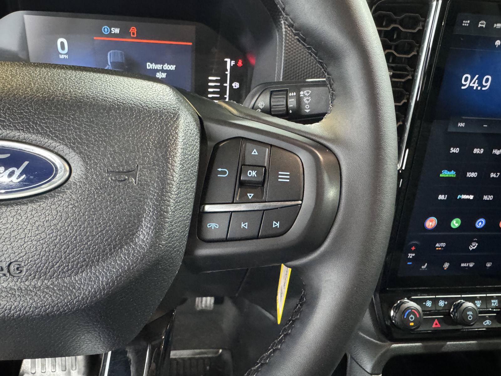 Used 2025 Ford Ranger XLT AWD/4WD image 15