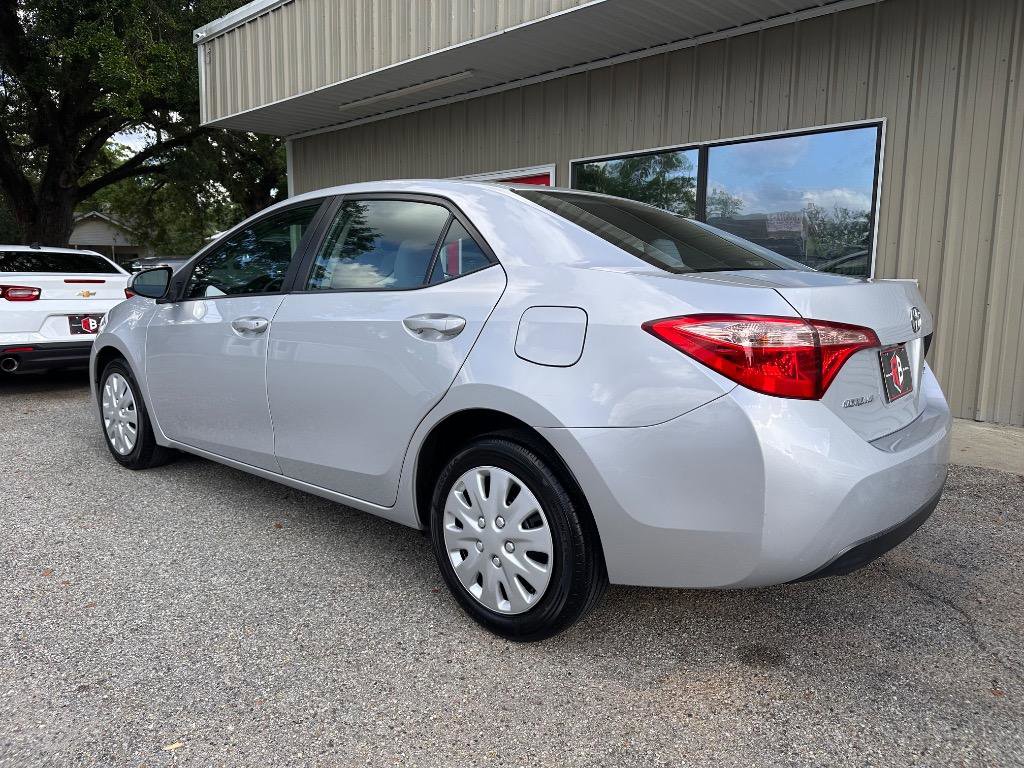 Used 2019 Toyota Corolla LE FWD image 7