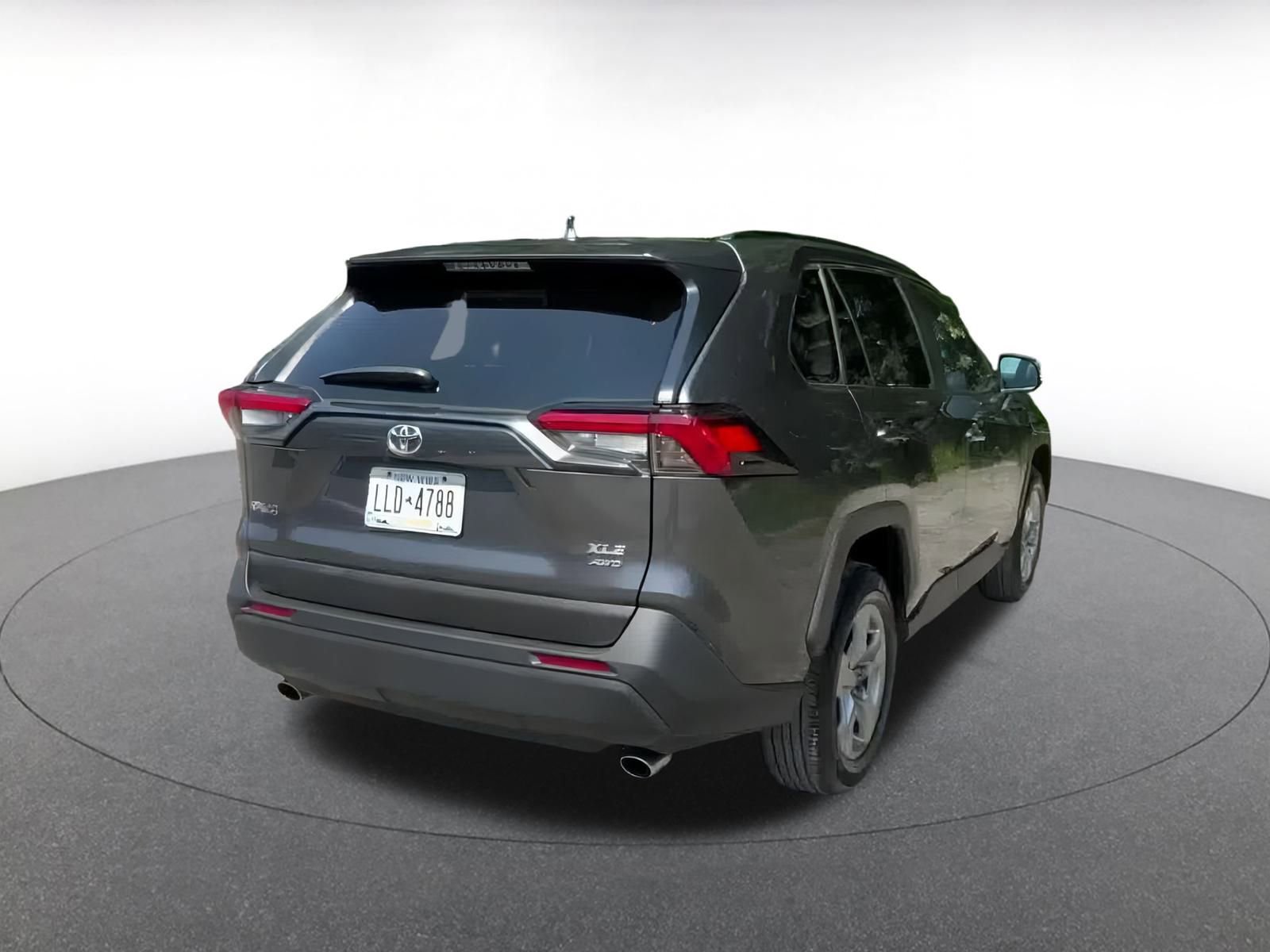 Used 2024 Toyota RAV4 XLE image 14