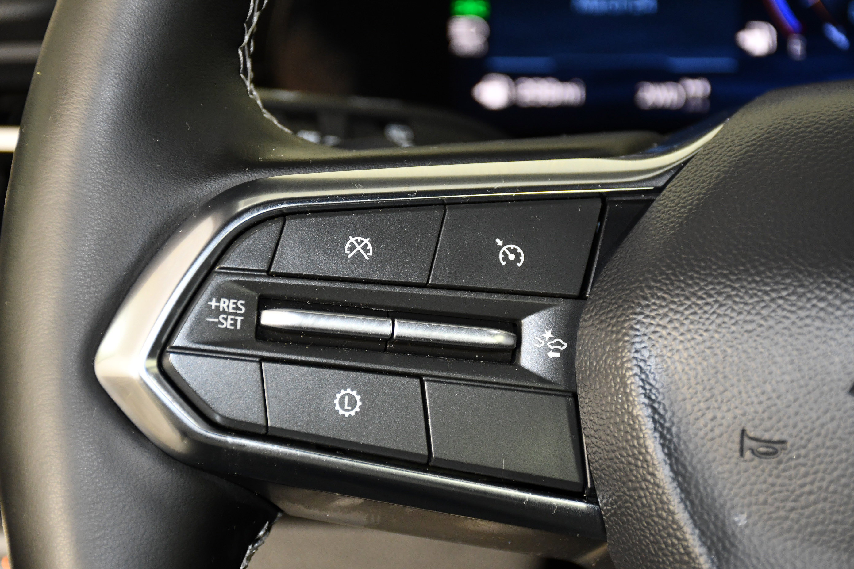 Used 2026 Chevrolet Traverse LT image 20