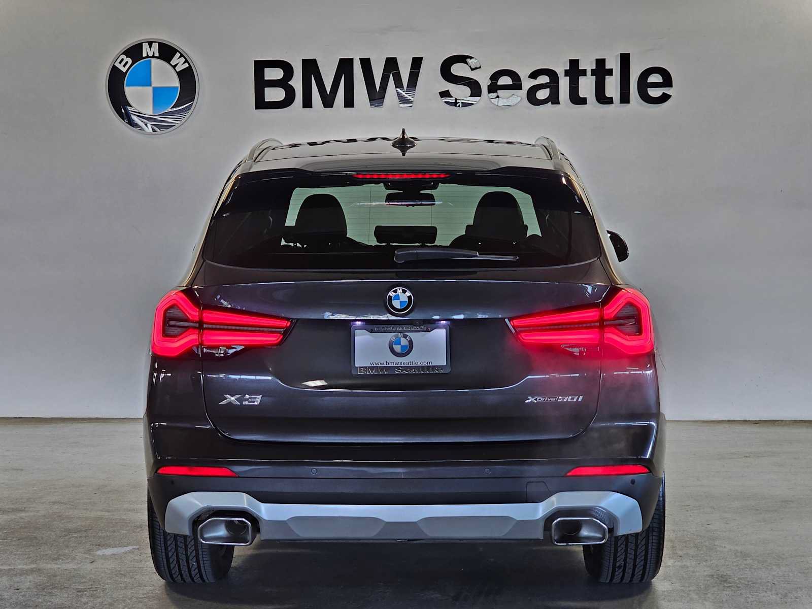 Used 2022 BMW X3 xDrive30i AWD/4WD image 5