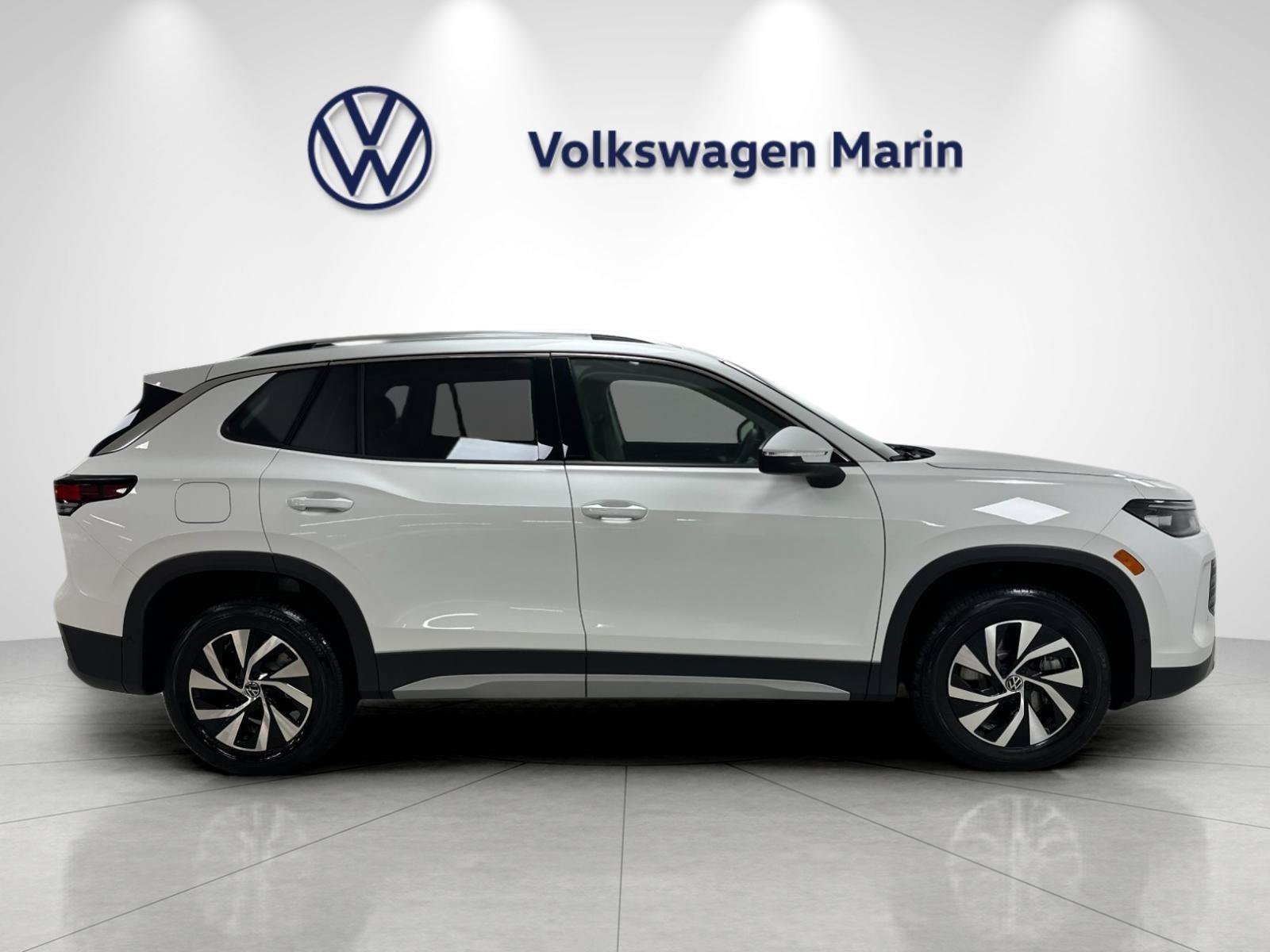 New 2026 Volkswagen Tiguan S AWD/4WD image 6
