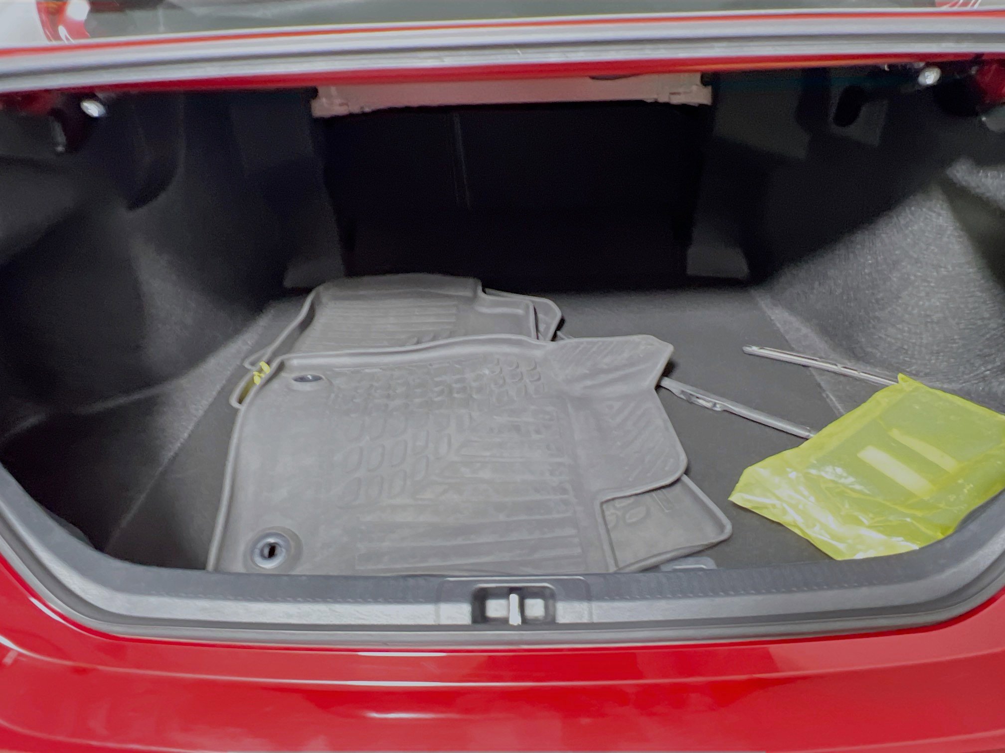 Used 2023 Toyota Camry LE image 33