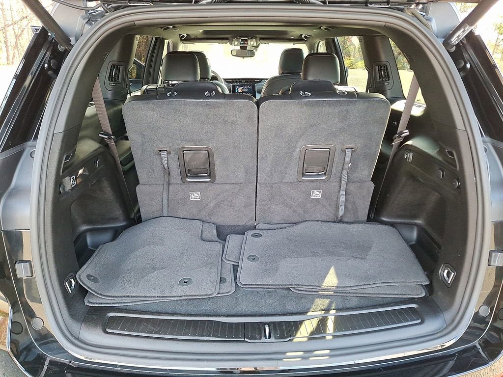 Used 2023 Jeep Grand Cherokee L Altitude image 29